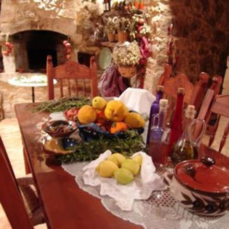 Гостевой дом Kouriton House Margaritai Экстерьер фото
